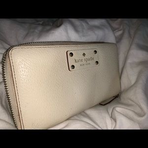 Kate Spade cream wallet